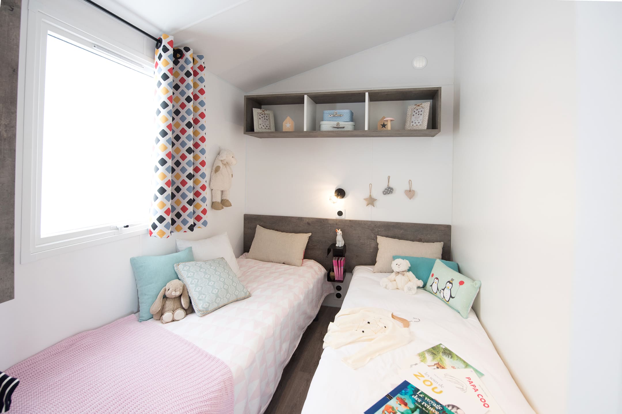 mobilhome grand confort au camping Val-Vert - charente-maritime