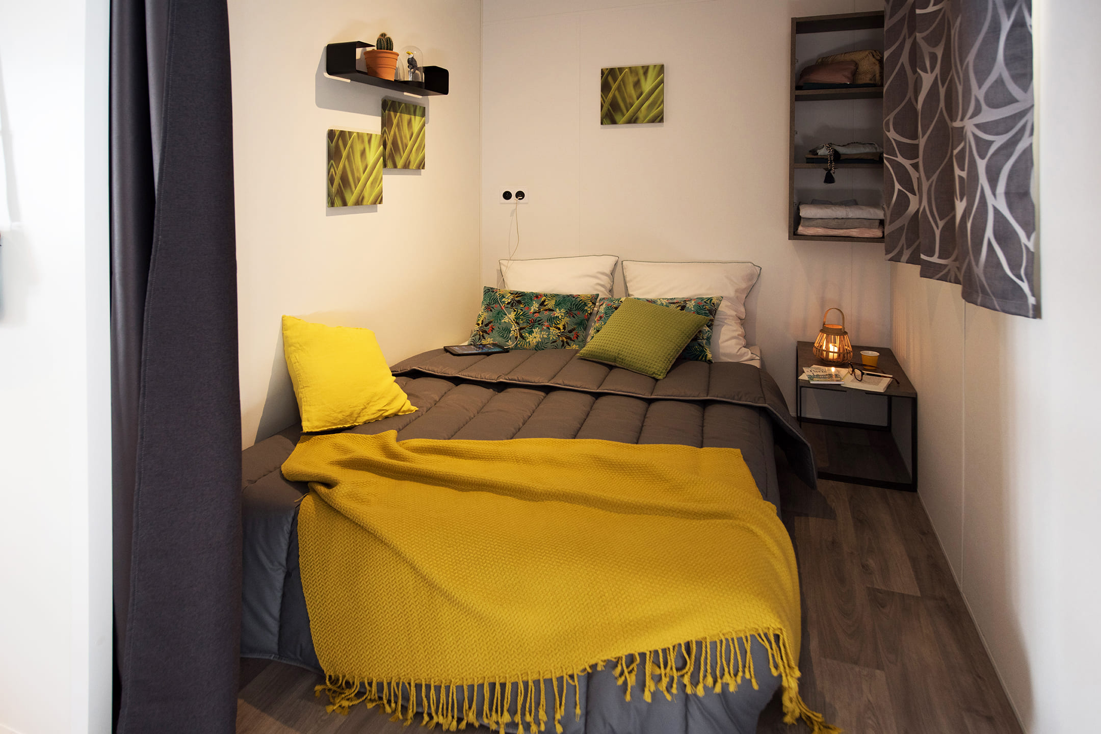 mobilhome grand confort au camping Val-Vert - charente-maritime