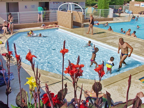 piscine chauffée du camping Val-Vert - charente-maritime